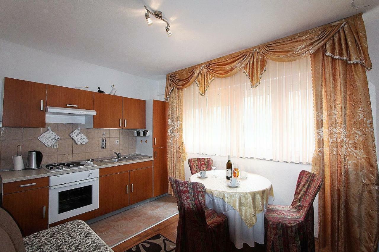 Apartments Filip Podstrana Dış mekan fotoğraf